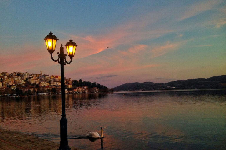kastoria-1